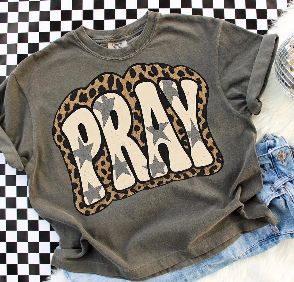 Pray 07482