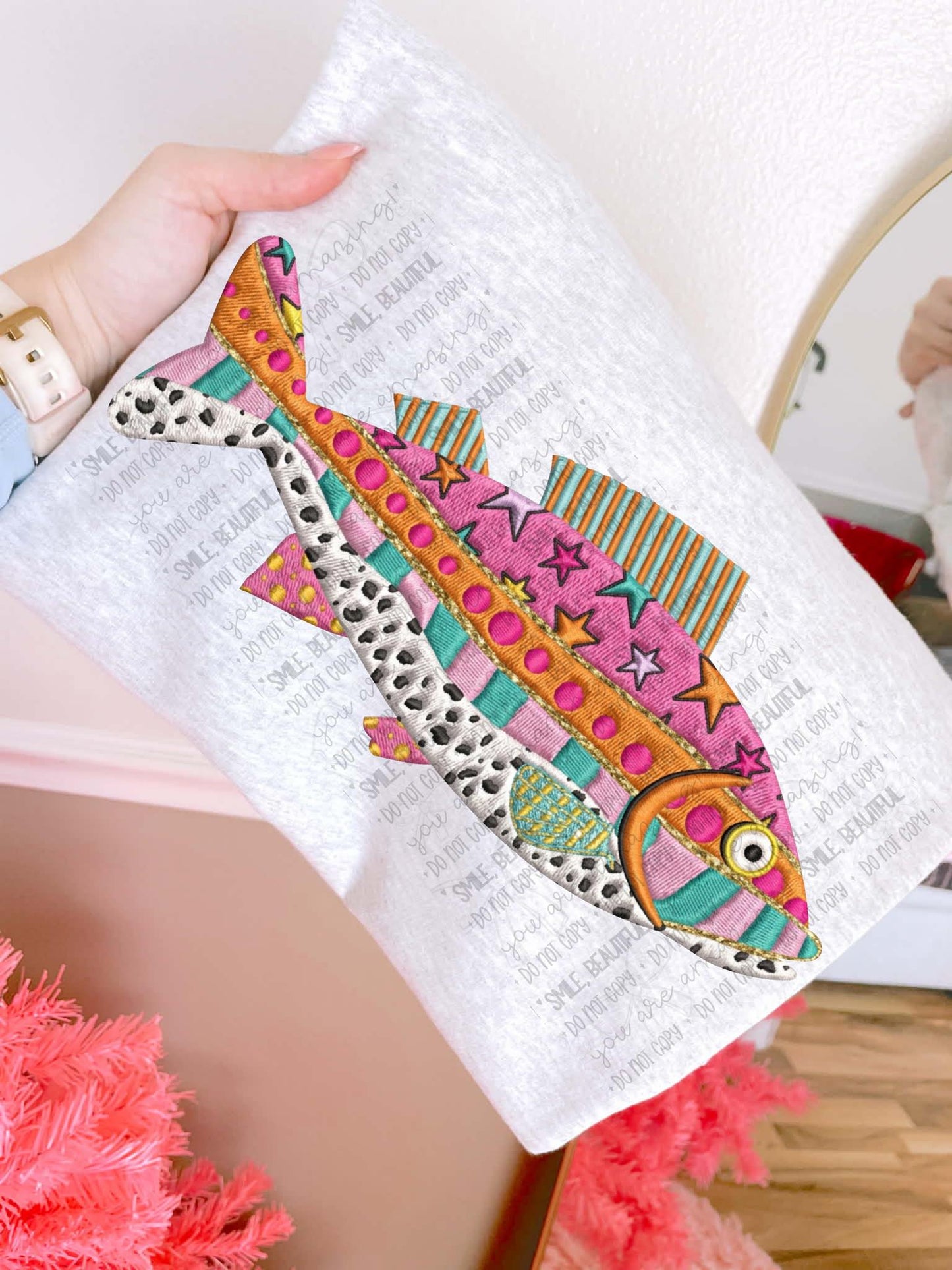 Faux Embroidery Fish 07938
