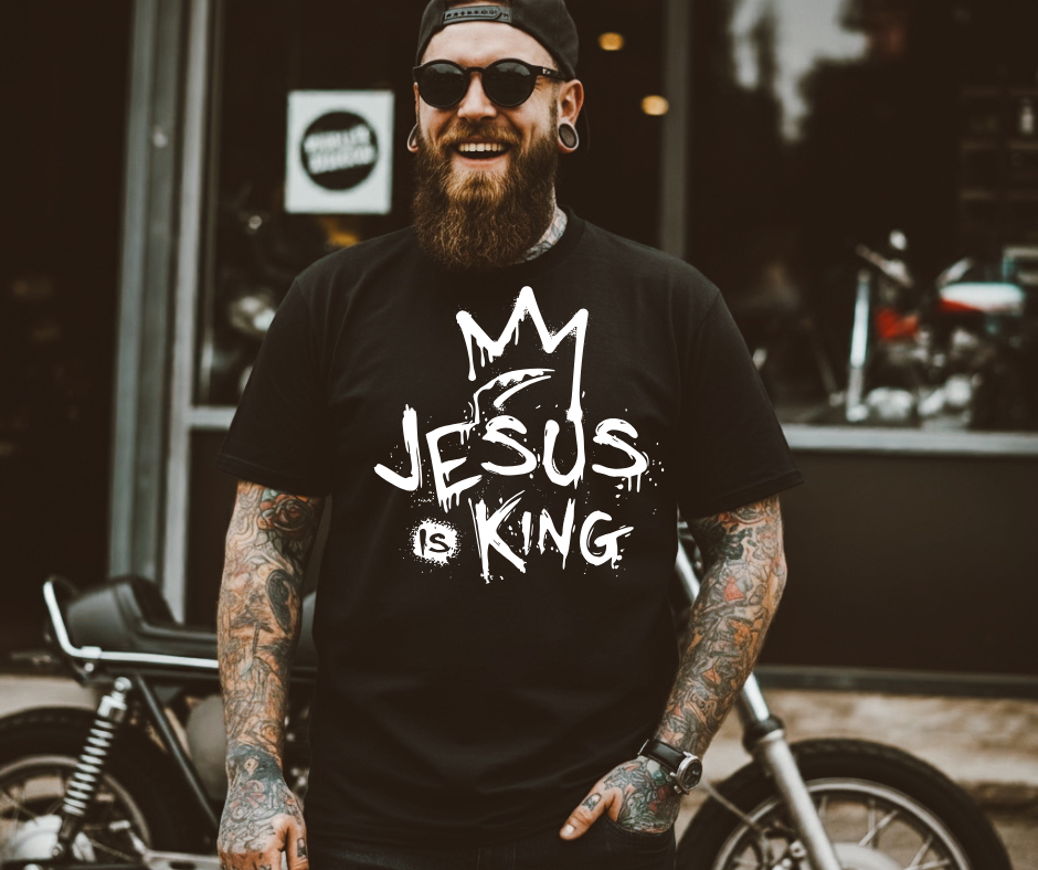 Jesus Is King White 01287