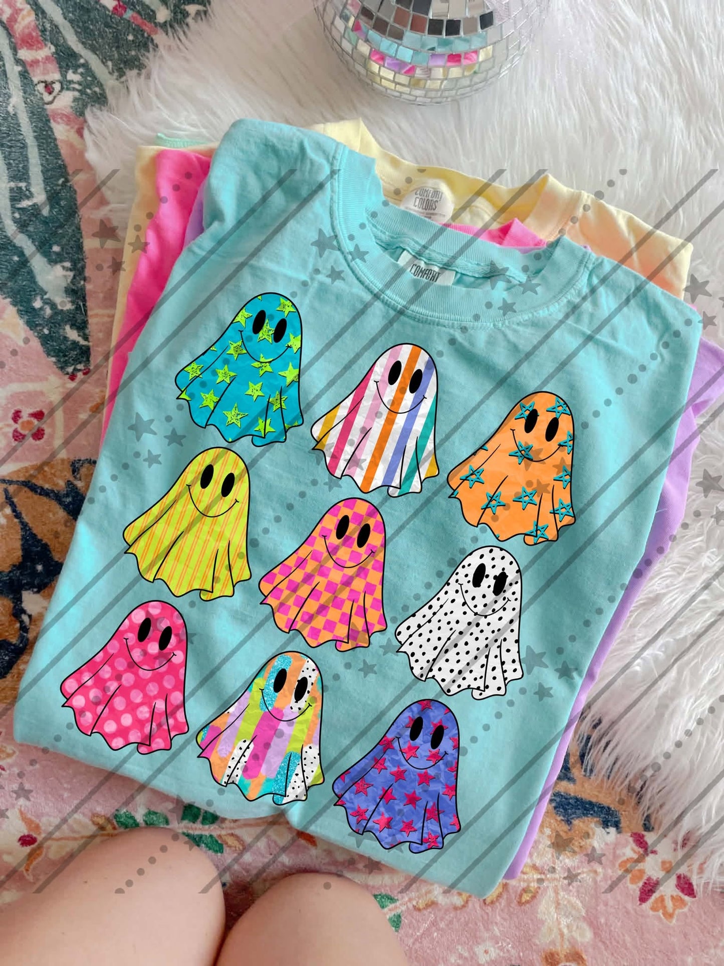 Preppy Ghost Grid Collage 08800