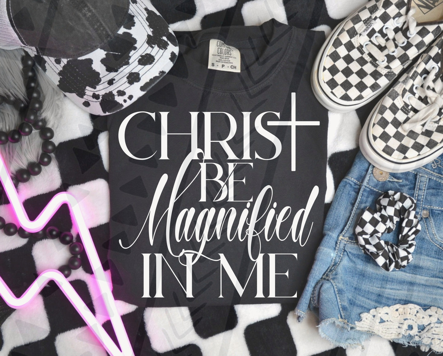 Christ Magnified 00525