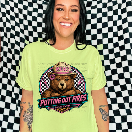 Colorful Smokey Bear Moms Putting Out Fires 08358