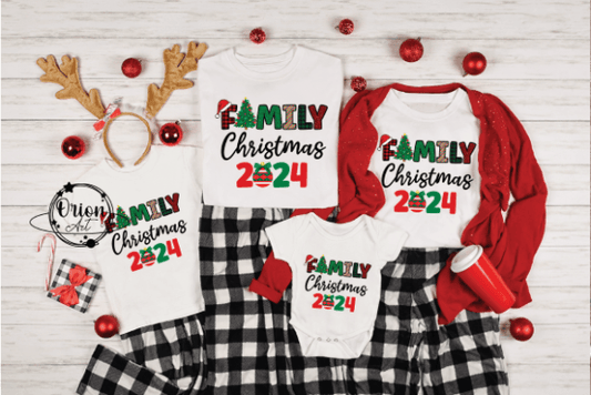 Family Christmas 2024 04457