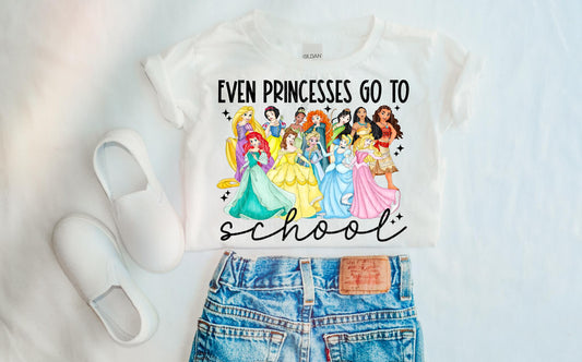 Even Princesses Go To School 04995