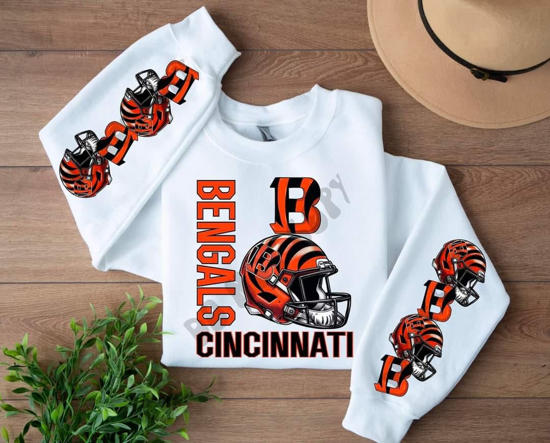 Football Teams with Sleeves (Choose Yours) (Sleeves Sold Separately) 04509