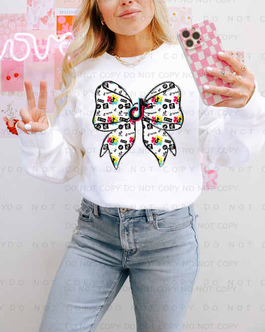 TikTok Coquette Bow 03752