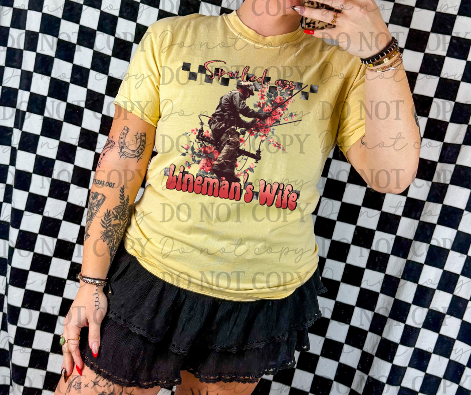 Spoiled Ass Lineman's Wife 07317