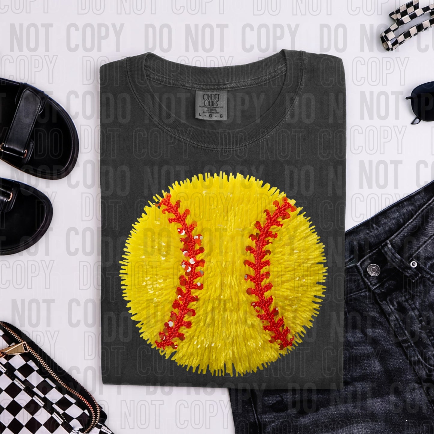 Faux Yarn Sequin Softball 00321