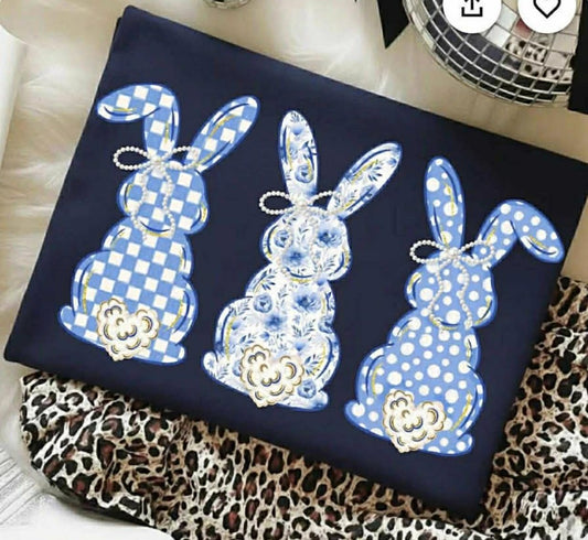 Blue pattern Triple Bunny 07430