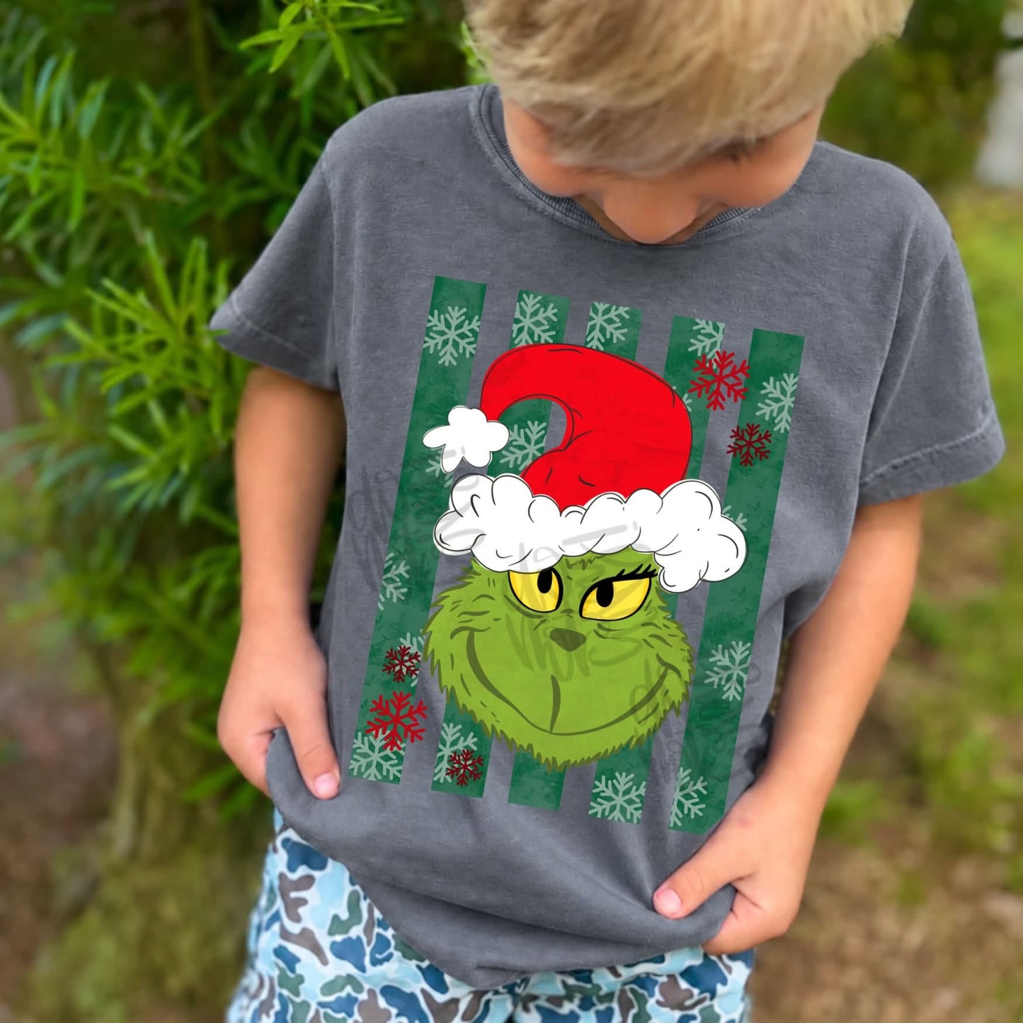 Green Guy Stripes 09526