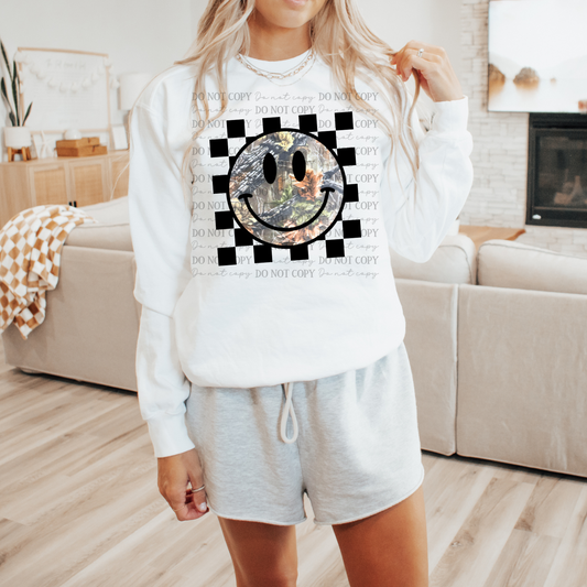 Camo Smiley Checkered Black 00827