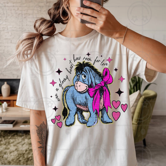 Even A Gloomy Heart Has Room For Love 06815