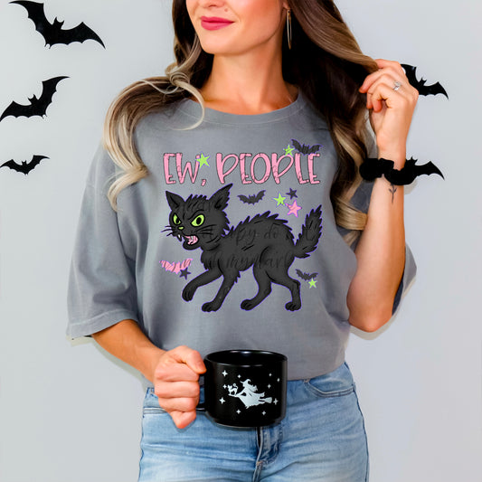 Ew People Black Cat 01363