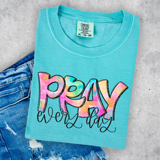 Pray Every Day 02747