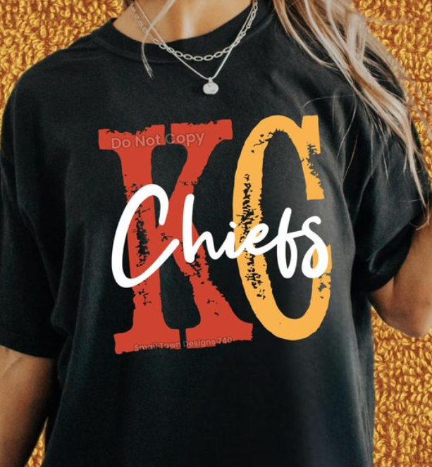 KC Chiefs Distressed 04565
