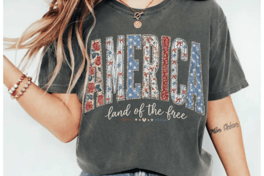 Floral America Land of the Free 08394