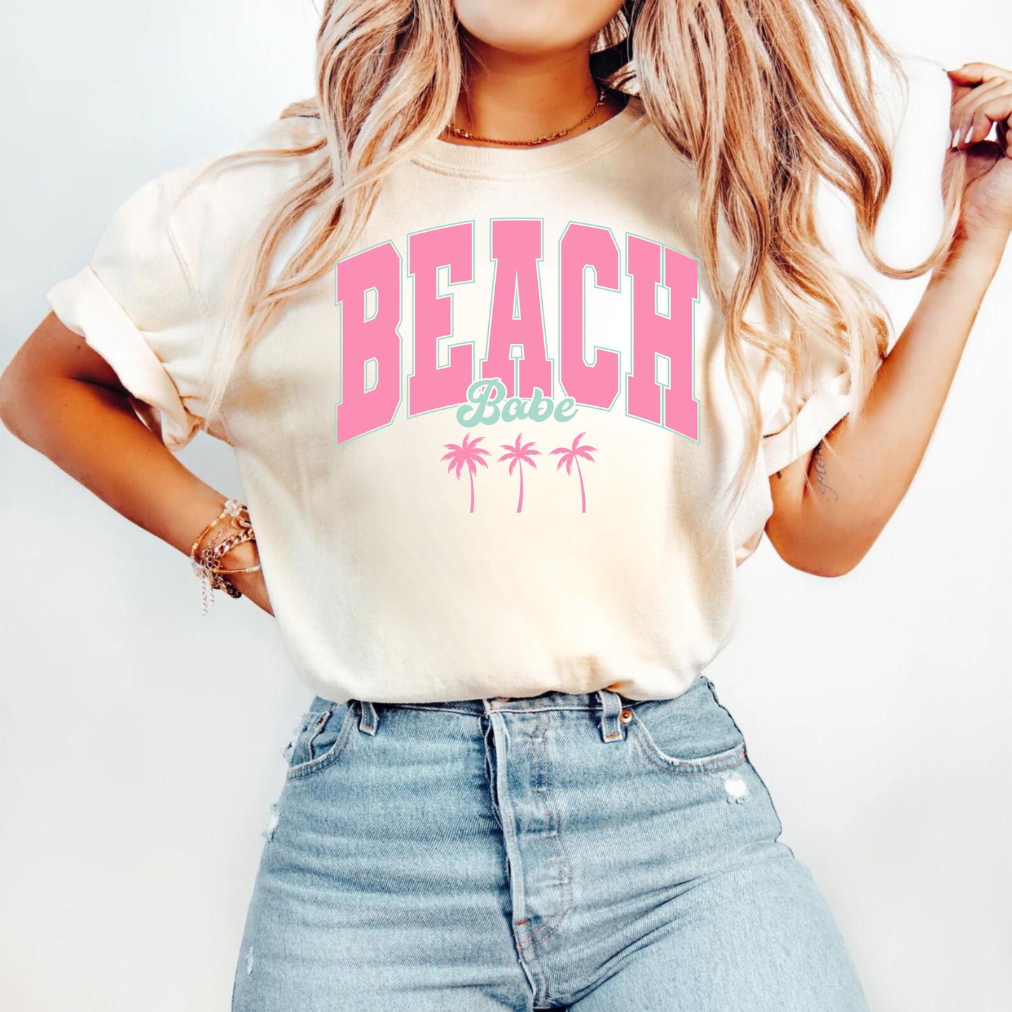 Beach Babe 02241